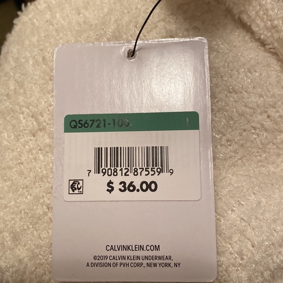 Calvin Klein Top - Picture 6 of 6